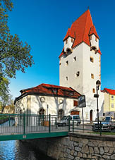 Kniha “CESKE BUDEJOVICE - Libor Svacek" - vydani 1., rok 2012 Photographer: Libor Svacek; box@fotosvacek.cz; Mobile: +420 602428001; 