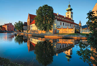 Kniha “CESKE BUDEJOVICE - Libor Svacek" - vydani 1., rok 2012 Photographer: Libor Svacek; box@fotosvacek.cz; Mobile: +420 602428001; 